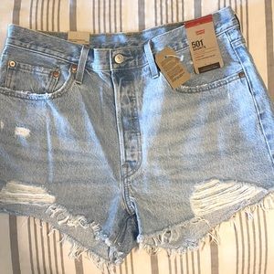 Women’s Levi’s 501 Blue Jean Shorts, Light Blue Wash, Size 32, New with Tags